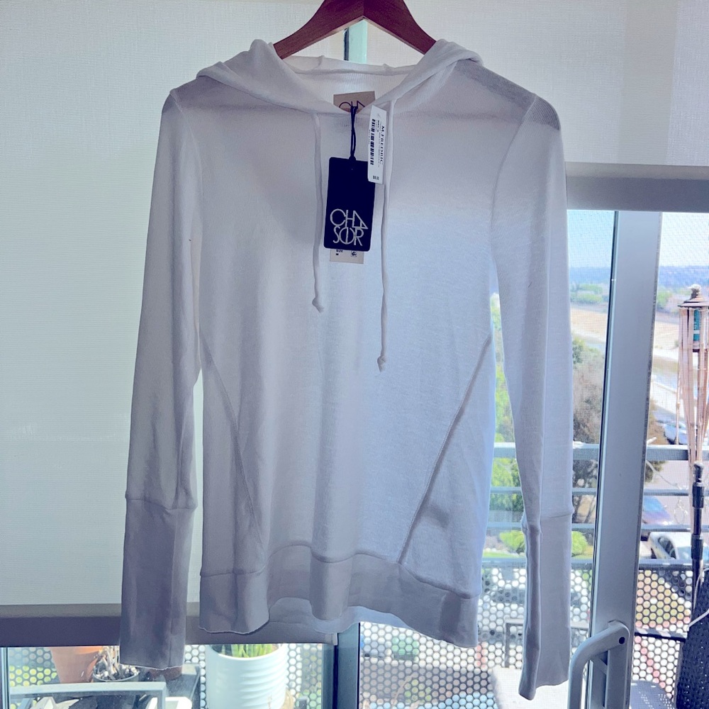 Women’s White Hoodie with thin breathable materials